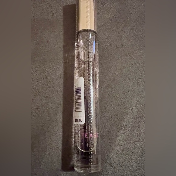 Victoria’s Secret “Tease” Eau De Parfum Mini NWT - Picture 5 of 5